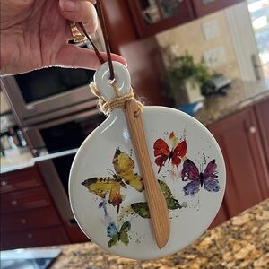 Demdaco White Ceramic Butterfly Cheese Board with Wooden Spreader